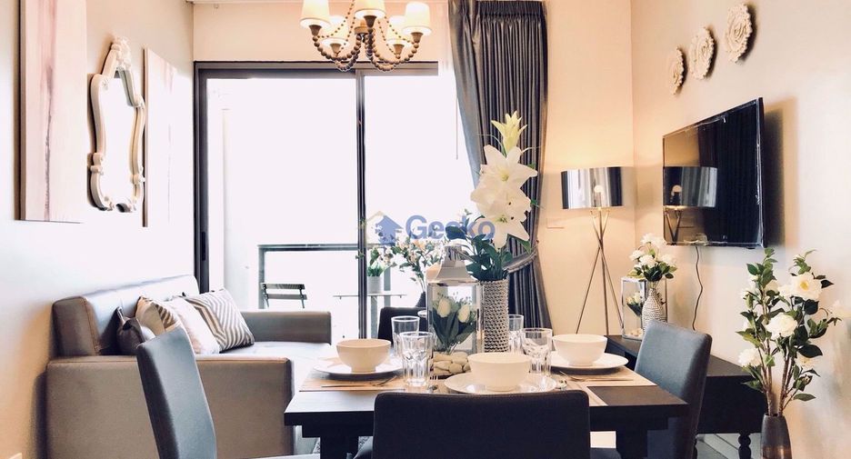 For rent 2 bedrooms condo in Pratumnak, Pattaya