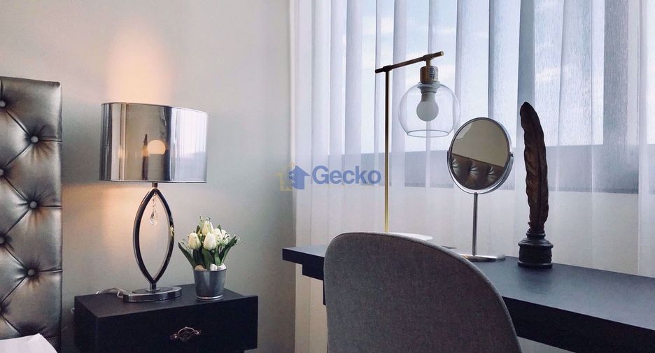 For rent 2 bedrooms condo in Pratumnak, Pattaya