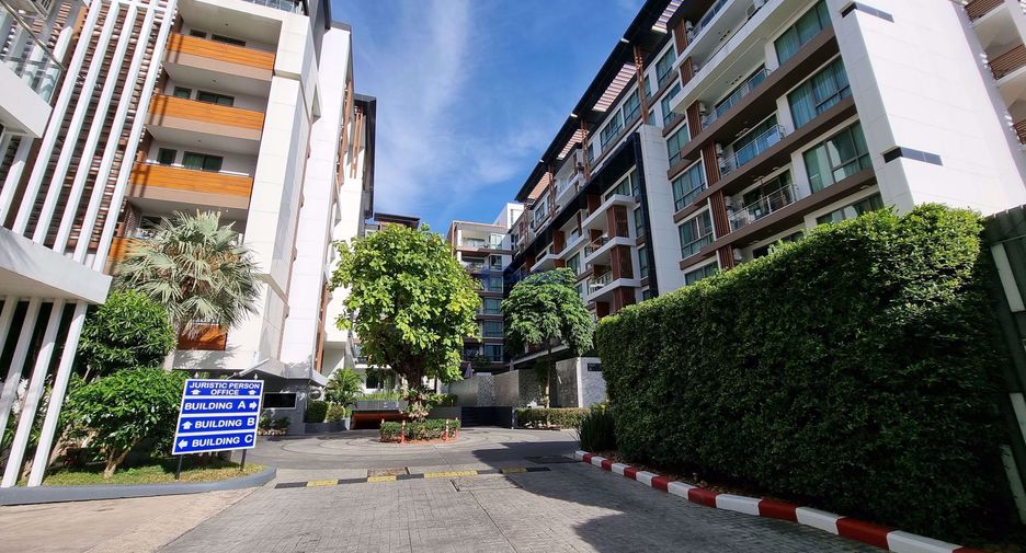 For sale 2 bedrooms condo in South Pattaya, Pattaya