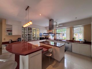 For rent 8 bedrooms house in Bang Lamung, Chonburi
