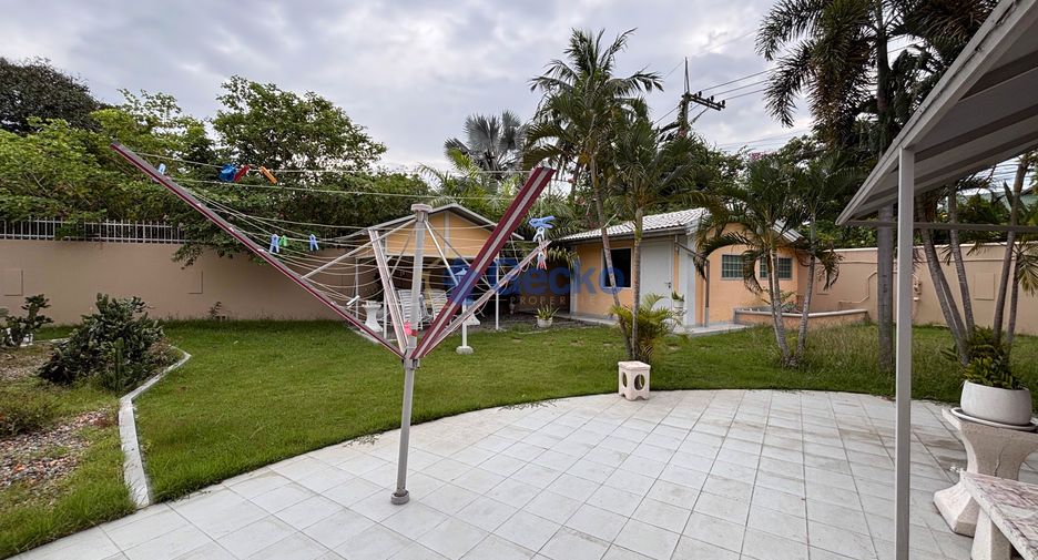 Casa en alquiler de 8 habitaciones en East Pattaya, Pattaya