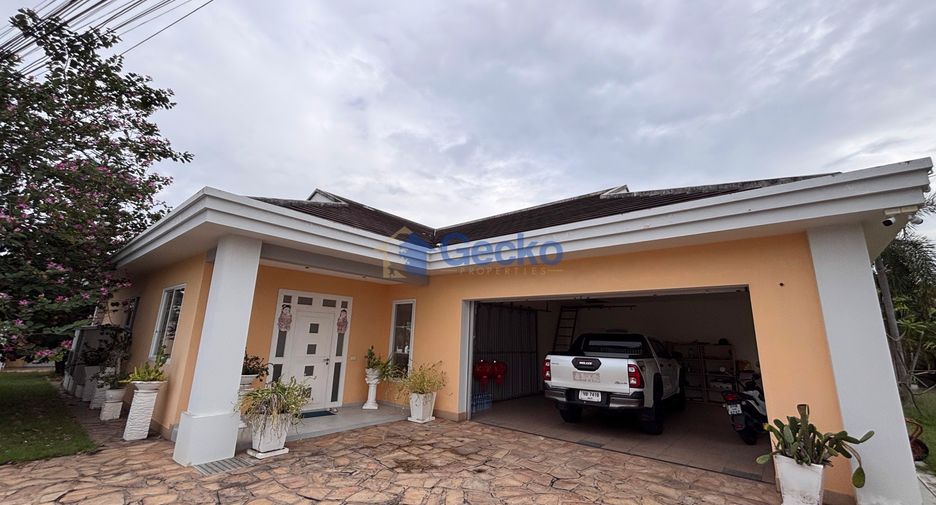 Casa en alquiler de 8 habitaciones en East Pattaya, Pattaya