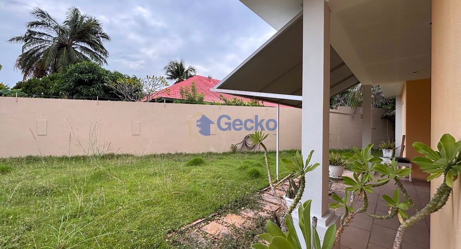 Casa en alquiler de 8 habitaciones en East Pattaya, Pattaya