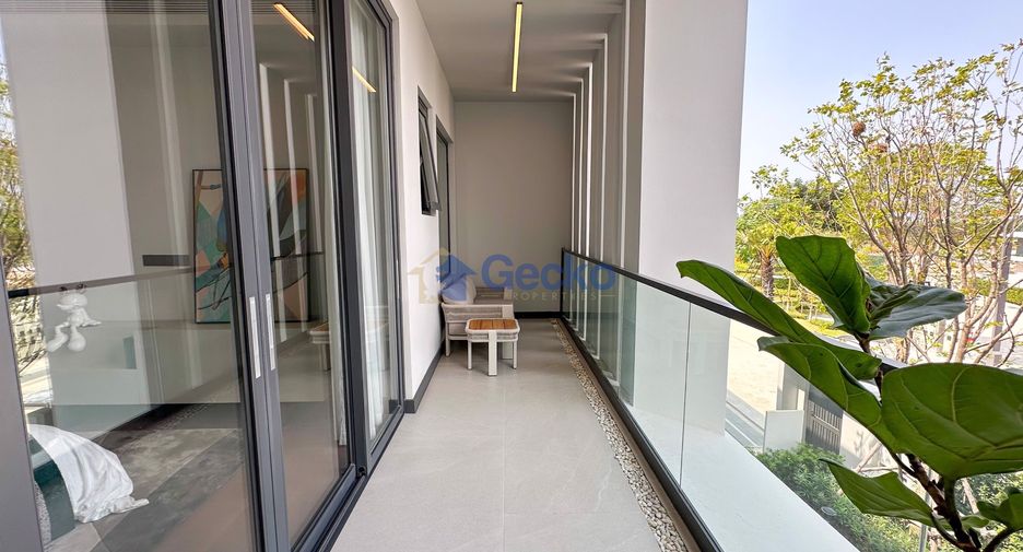 Haus zum Kauf mit 4 Zimmer in Huay Yai, Pattaya