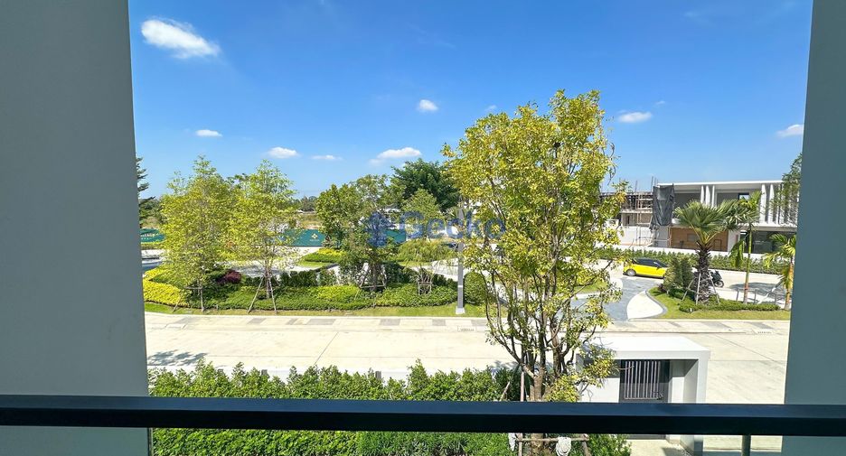 For sale 4 bedrooms house in Huay Yai, Pattaya