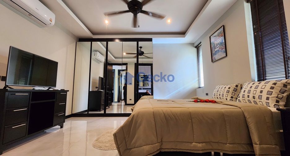 For sale 4 bedrooms house in East Pattaya, Pattaya
