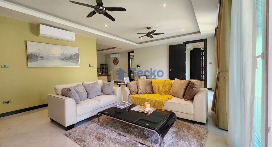 For sale 4 bedrooms house in East Pattaya, Pattaya