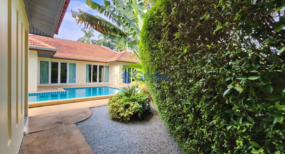 For sale 4 bedrooms house in East Pattaya, Pattaya