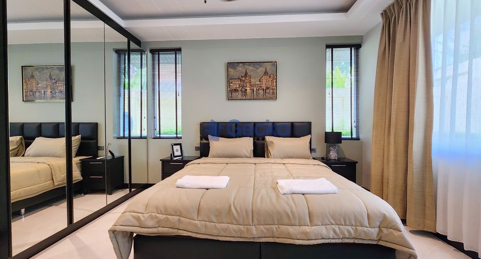 For sale 4 bedrooms house in East Pattaya, Pattaya