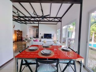 Haus zum Kauf mit 4 Zimmer in Bang Lamung, Chonburi