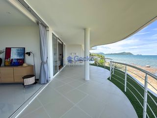 For rent and for sale 2 bedrooms condo in Na Jomtien, Pattaya