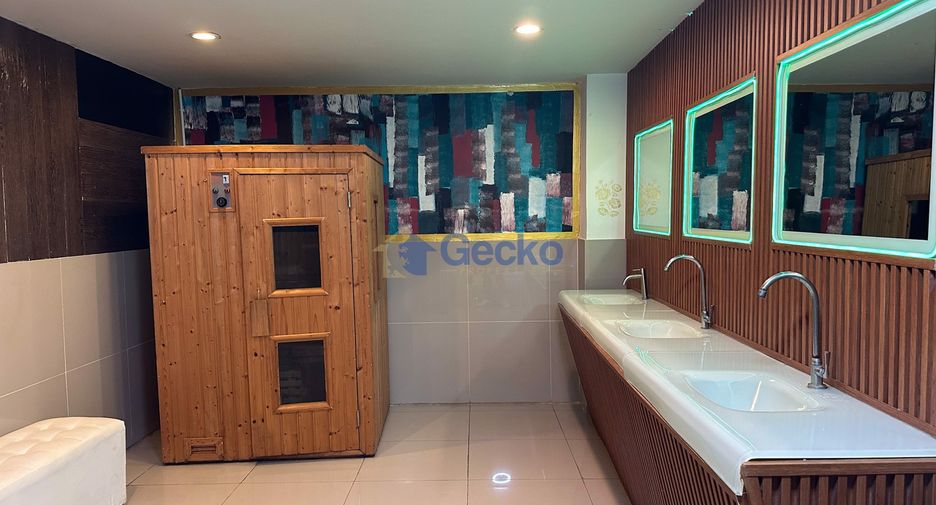 For sale 2 bedrooms condo in Jomtien, Pattaya