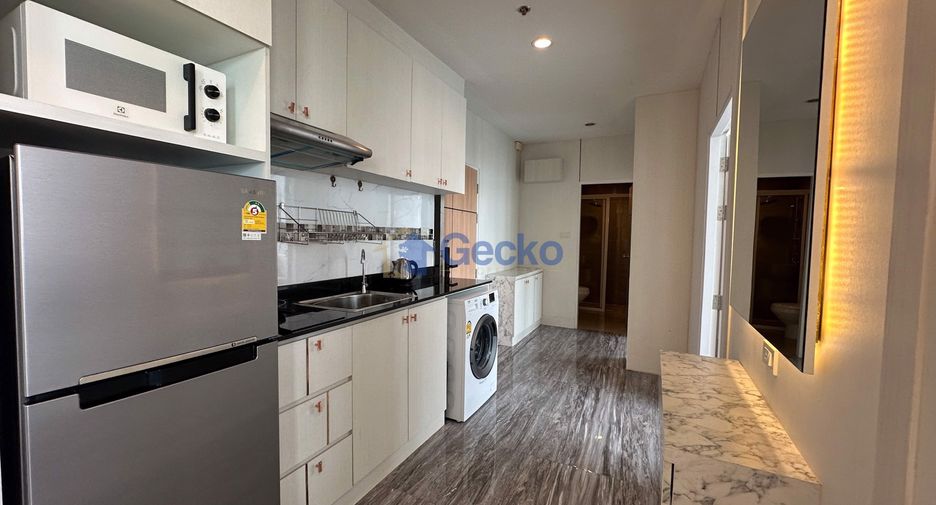 For sale 2 bedrooms condo in Jomtien, Pattaya