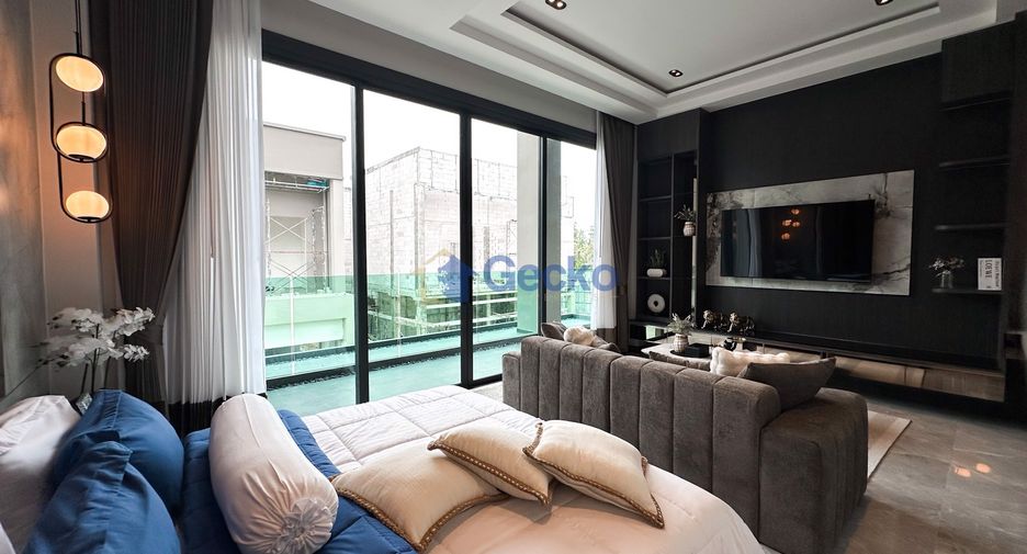 For sale 4 bedrooms house in East Pattaya, Pattaya