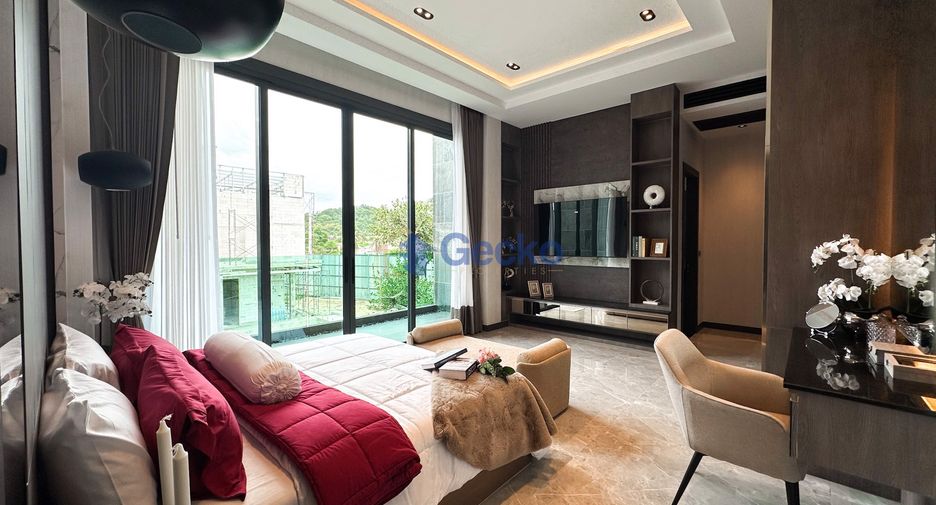 For sale 4 bedrooms house in East Pattaya, Pattaya