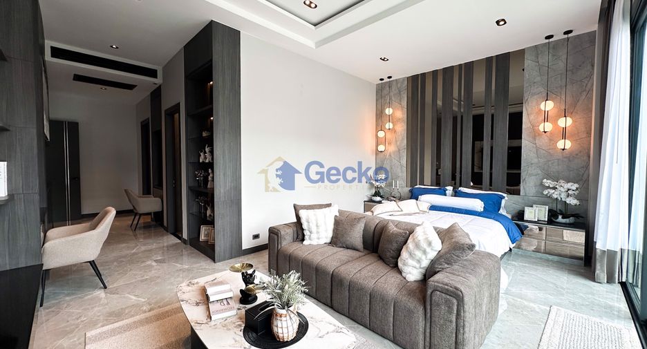 For sale 4 bedrooms house in East Pattaya, Pattaya