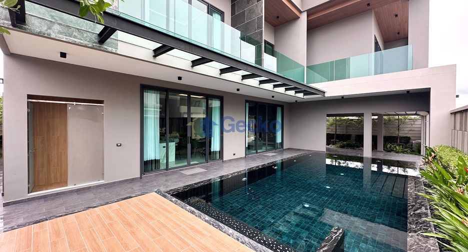 For sale 4 bedrooms house in East Pattaya, Pattaya