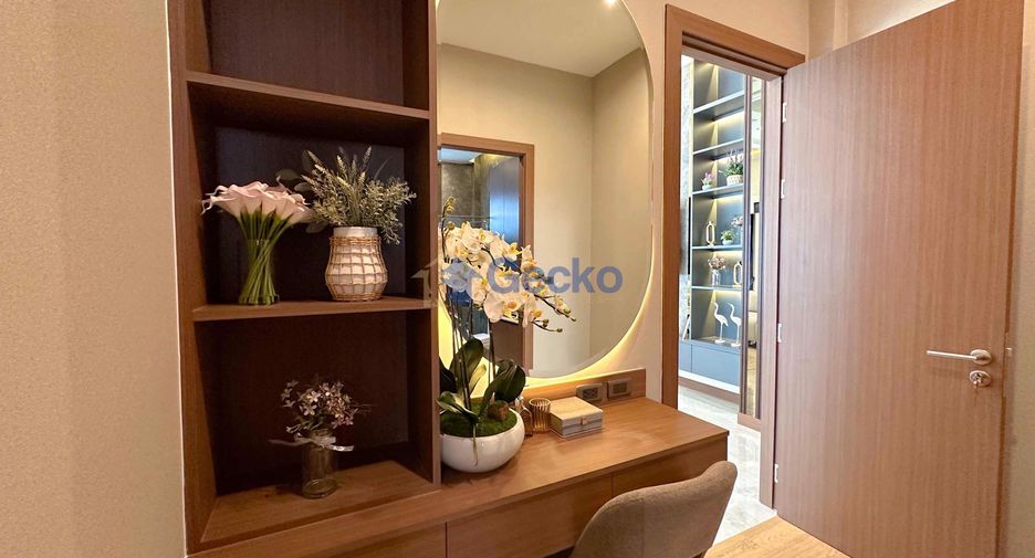 For sale 4 bedrooms house in East Pattaya, Pattaya