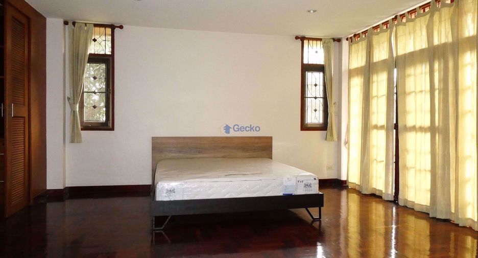 À vendre 4 chambres maison à East Pattaya, Pattaya