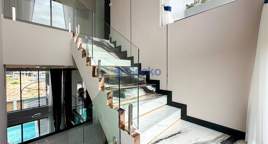 À vendre 5 chambres maison à East Pattaya, Pattaya