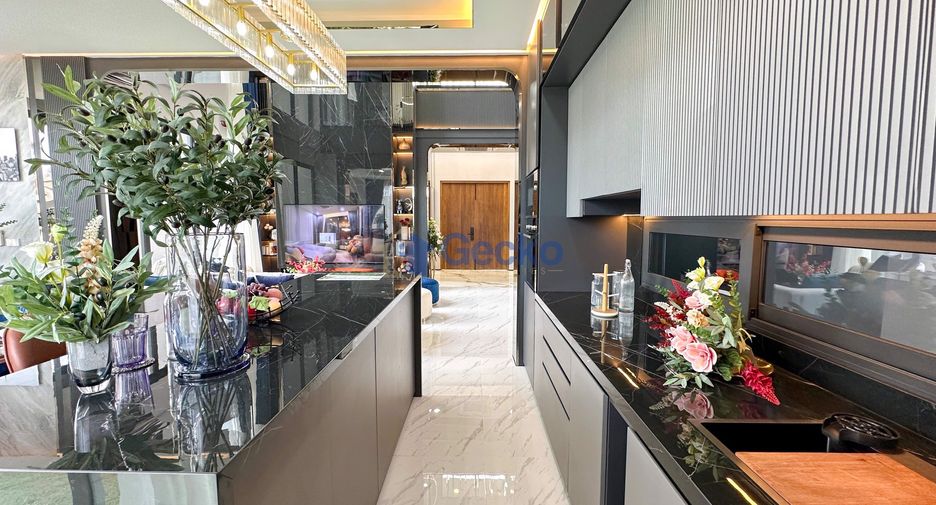 À vendre 5 chambres maison à East Pattaya, Pattaya