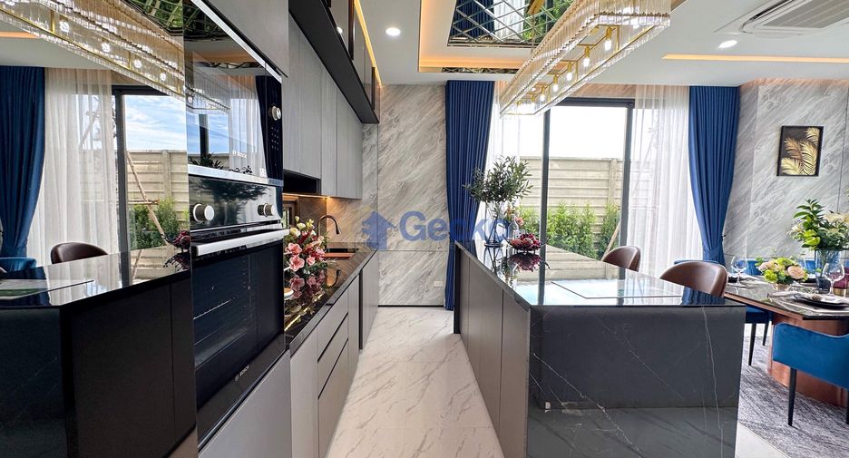À vendre 5 chambres maison à East Pattaya, Pattaya