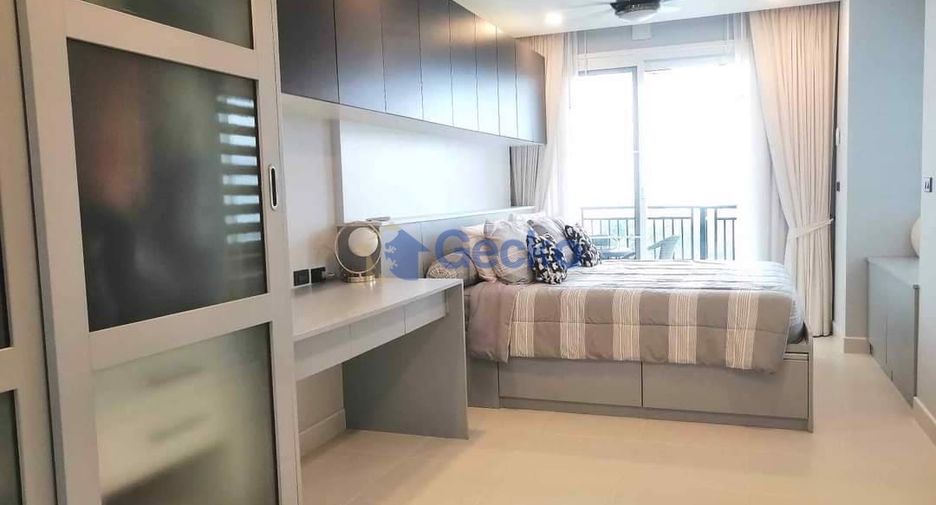 À vendre 2 chambres condo à Na Jomtien, Pattaya