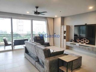 For sale 2 bedrooms condo in Na Jomtien, Pattaya