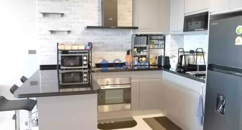 À vendre 2 chambres condo à Na Jomtien, Pattaya