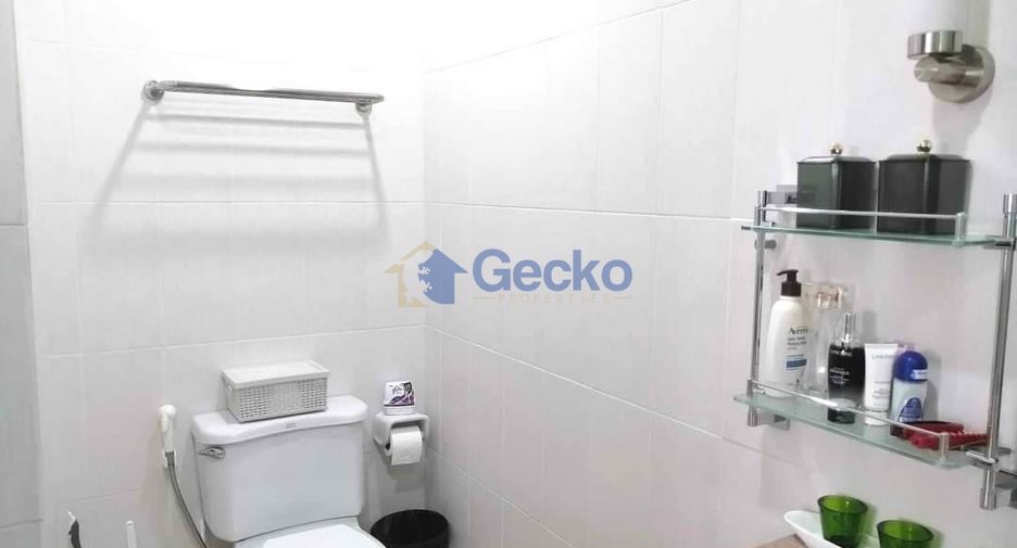 À vendre 2 chambres condo à Na Jomtien, Pattaya