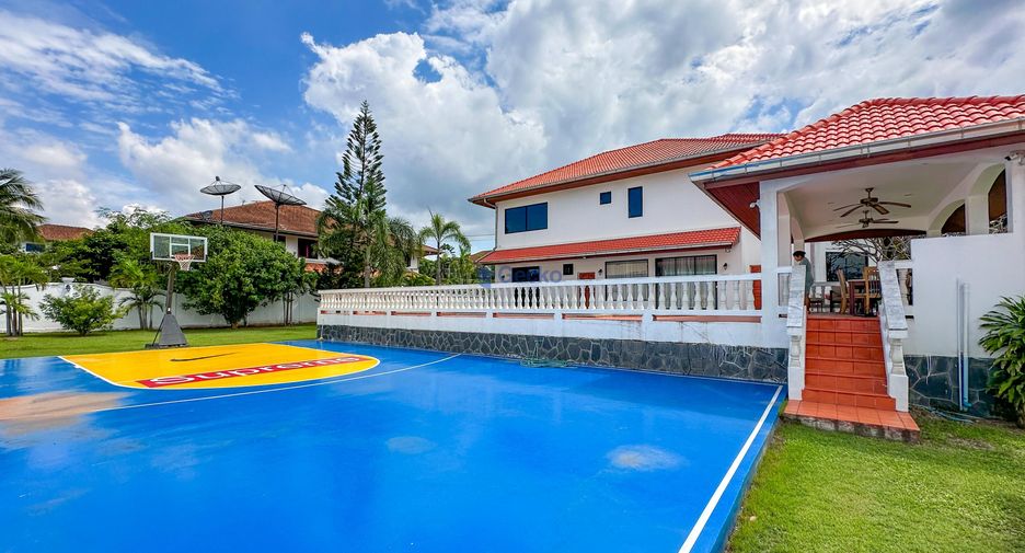 Casa en venta de 4 habitaciones en East Pattaya, Pattaya