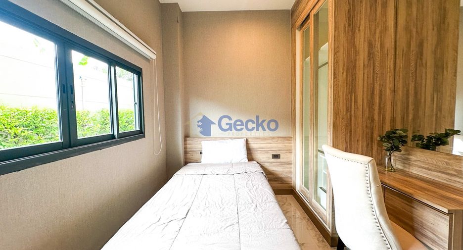 À louer et à vendre 4 chambres maison à Huay Yai, Pattaya