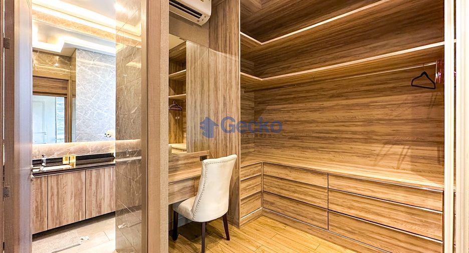 À louer et à vendre 4 chambres maison à Huay Yai, Pattaya