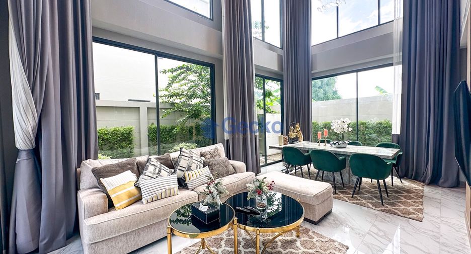 À louer et à vendre 4 chambres maison à Huay Yai, Pattaya