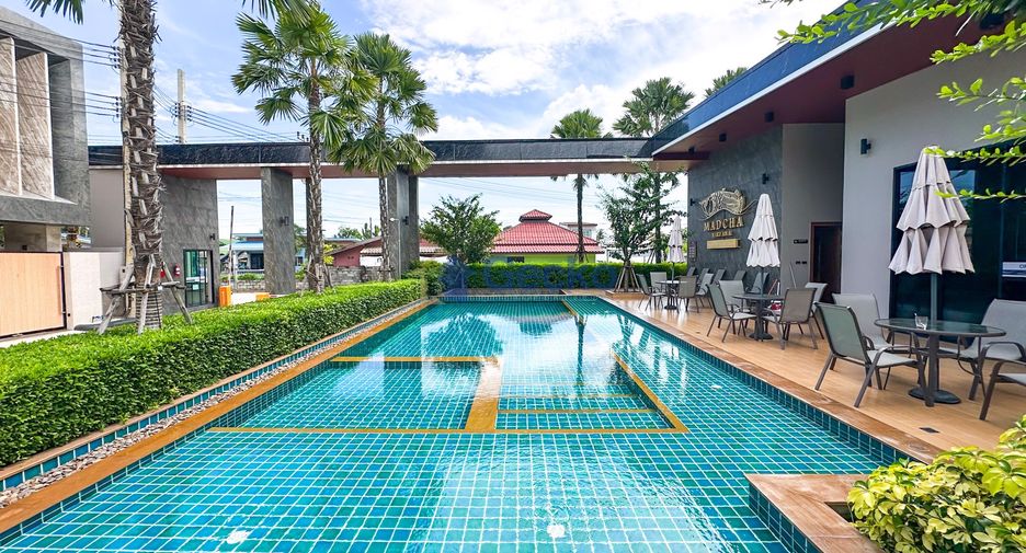 À louer et à vendre 4 chambres maison à Huay Yai, Pattaya