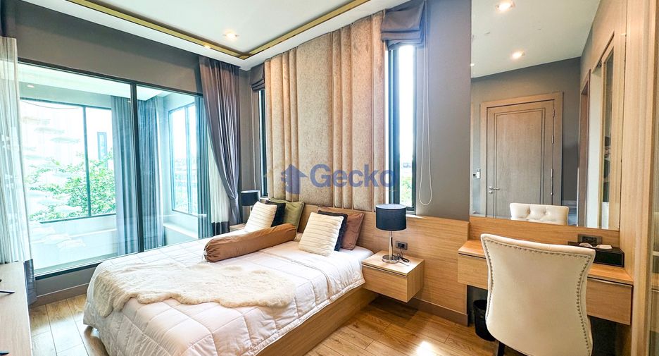 À louer et à vendre 4 chambres maison à Huay Yai, Pattaya