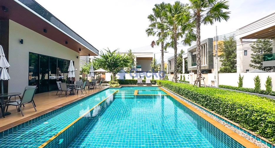 À louer et à vendre 4 chambres maison à Huay Yai, Pattaya