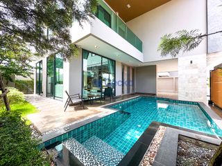 For rent and for sale 4 bedrooms house in Bang Lamung, Chonburi