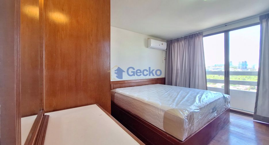 For sale 3 bedrooms condo in Pratumnak, Pattaya