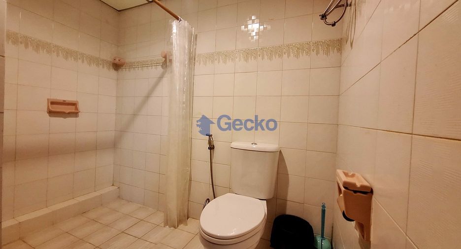 For sale 3 bedrooms condo in Pratumnak, Pattaya