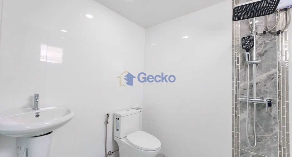Casa en venta de 3 habitaciones en Bang Lamung, Chonburi