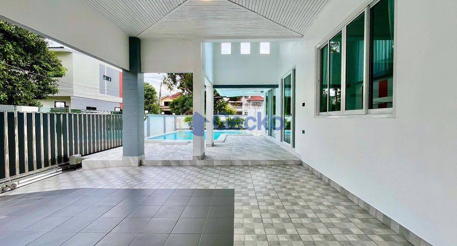 Casa en venta de 3 habitaciones en Bang Lamung, Chonburi