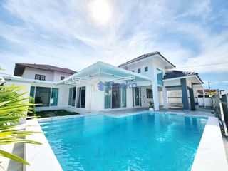 Haus zum Kauf mit 3 Zimmer in Bang Lamung, Chonburi