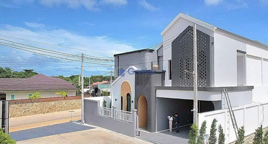 Haus zum Kauf mit 5 Zimmer in Huay Yai, Pattaya