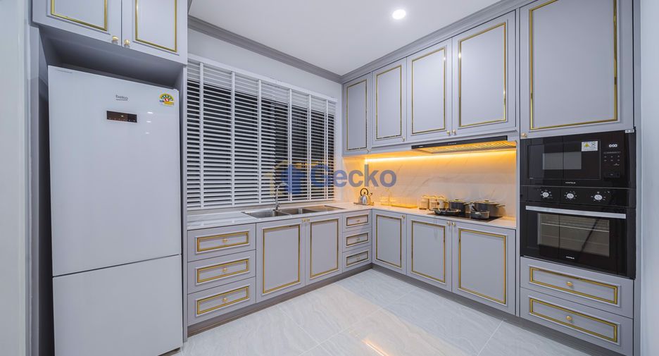 À vendre 4 chambres maison à Bang Lamung, Chonburi