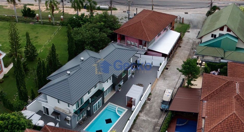 À louer et à vendre 4 chambres maison à East Pattaya, Pattaya