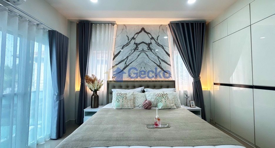 À louer et à vendre 4 chambres maison à East Pattaya, Pattaya