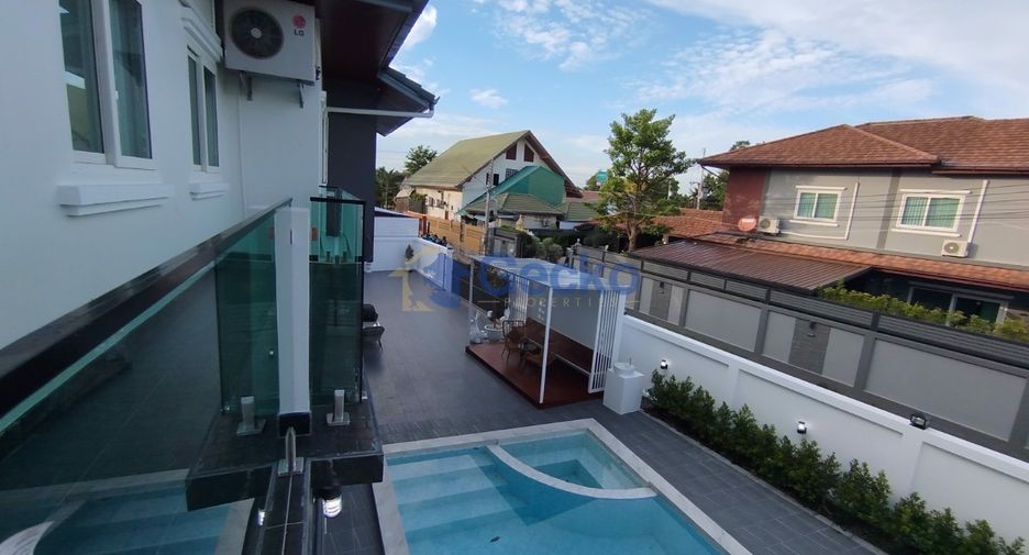 À louer et à vendre 4 chambres maison à East Pattaya, Pattaya