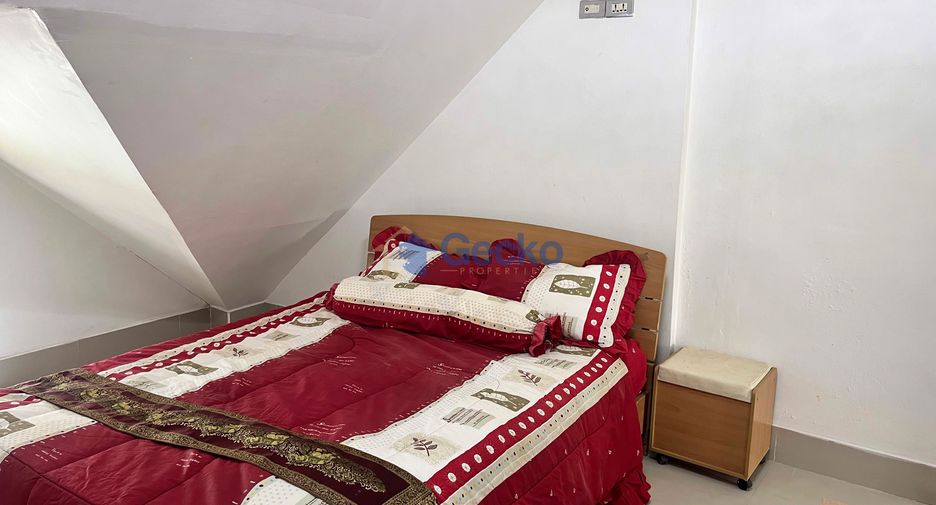 À vendre 5 chambres maison à Pratumnak, Pattaya