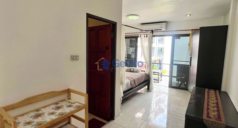 À vendre 5 chambres maison à Pratumnak, Pattaya